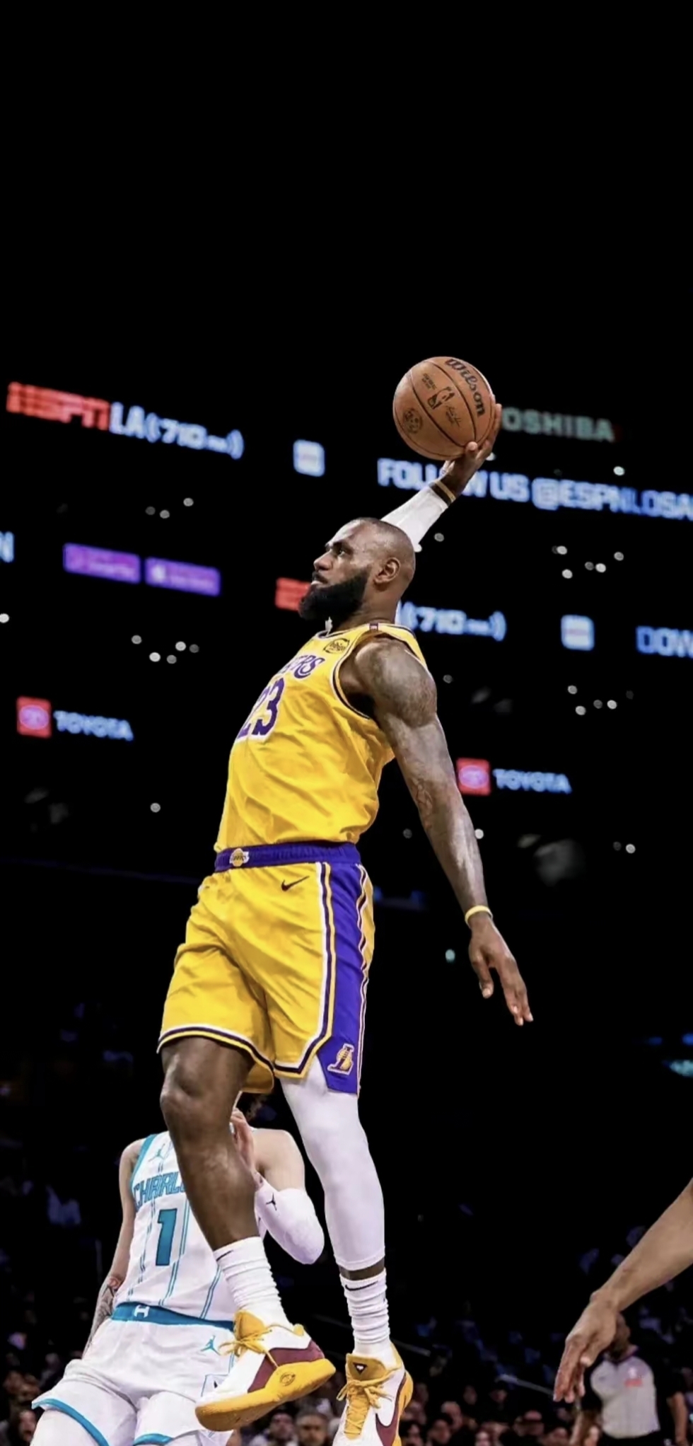 而是教科书 而是教科书